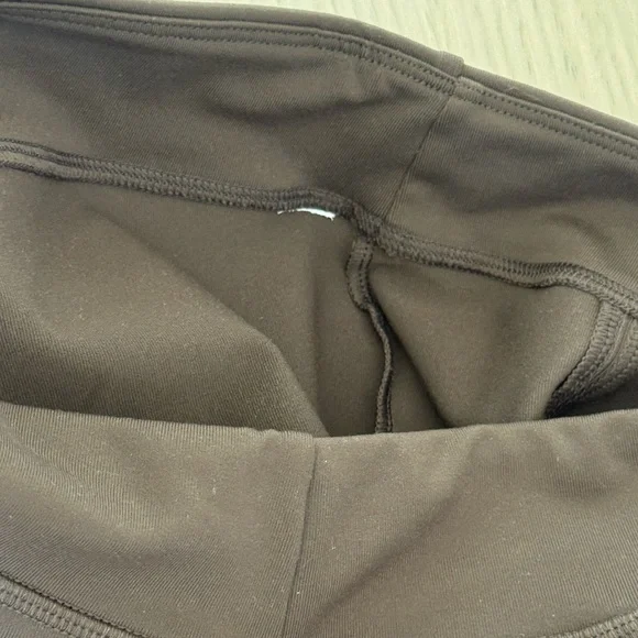 ALO Yogae Brown Flared Pants - Picture 4 of 4